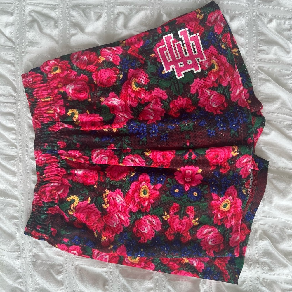 Eric Emanuel Shorts Medium 32-34